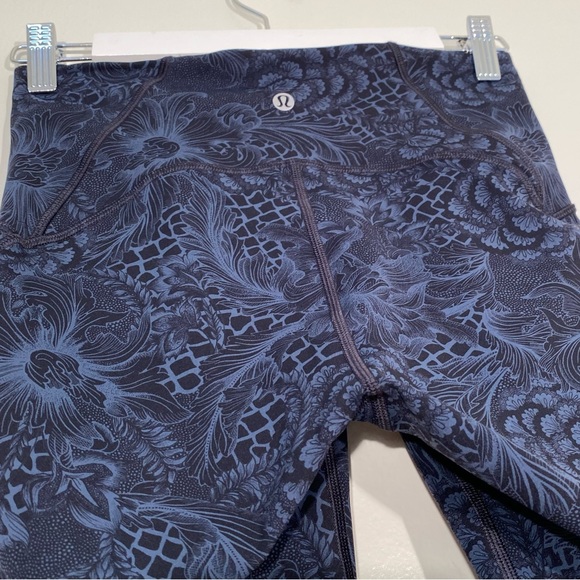 Lululemon Crop Full On Luxtreme Nouveau Mach Blue Black 6 - Picture 11 of 14